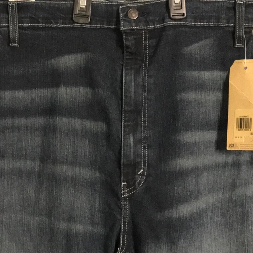 NWT Levi’s jeans 559 relaxed big W 56 x L 28